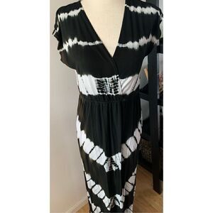 Pink rose maxi dress size xs tie dye